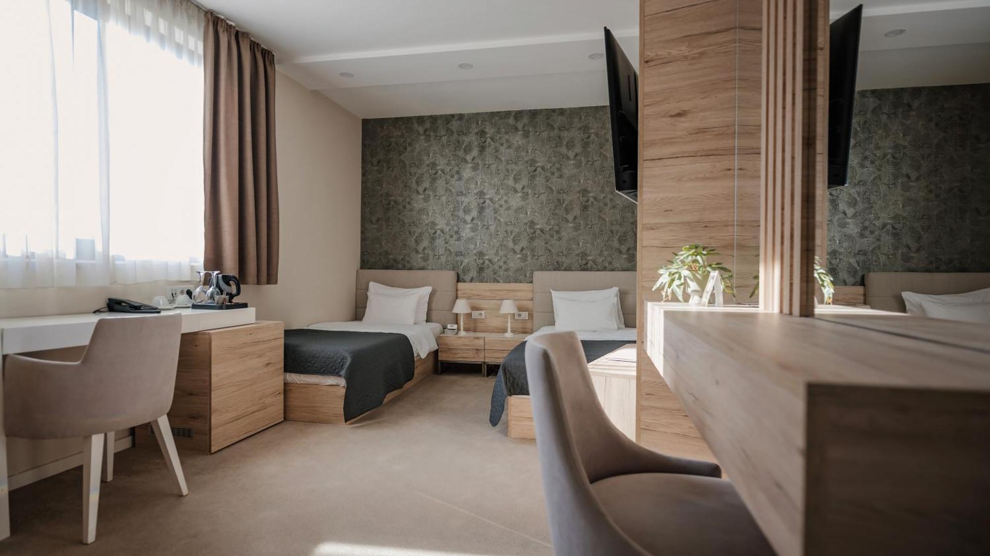 Ig Hotel Gornji Milanovac Exterior foto